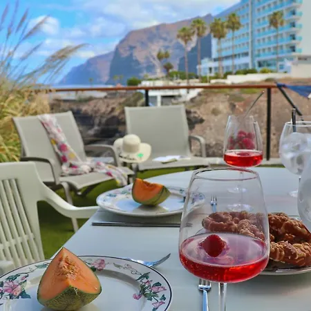 Panoramic Seaview Escape *