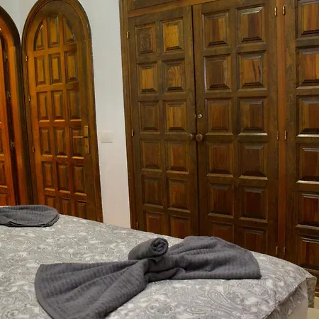 Panoramic Seaview Escape *