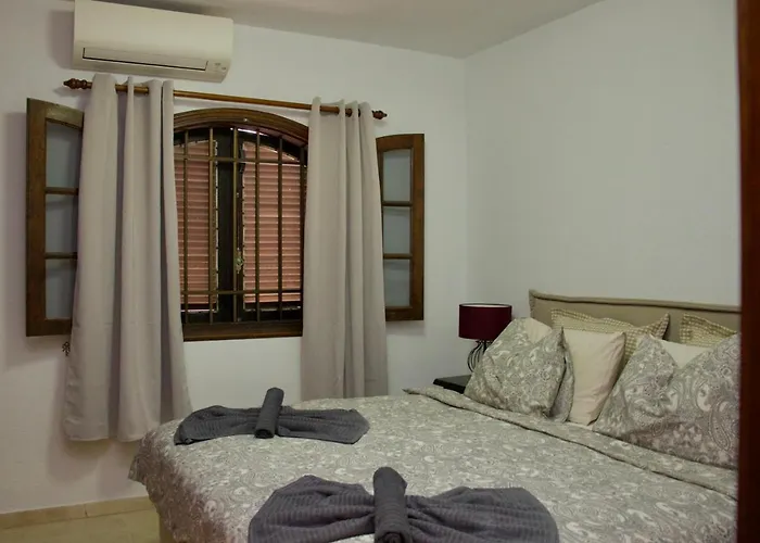 Panoramic Seaview Escape